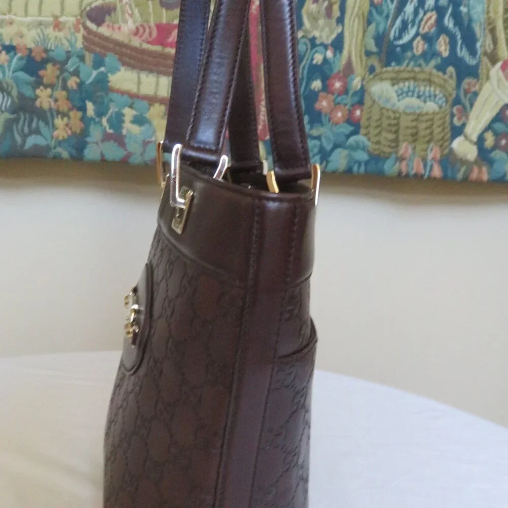 Gucci Bucket style handbag
